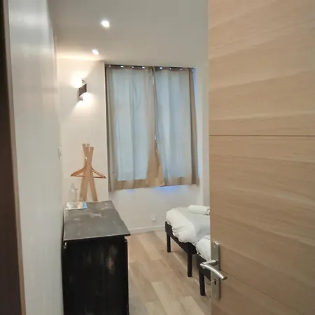 Les 3b Oda ve Kahvaltı