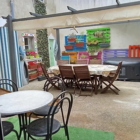 فندق مبيت وإفطار Les 3b