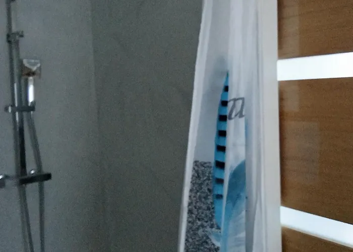 Alojamento de Acomodação e Pequeno-almoço Les 3b